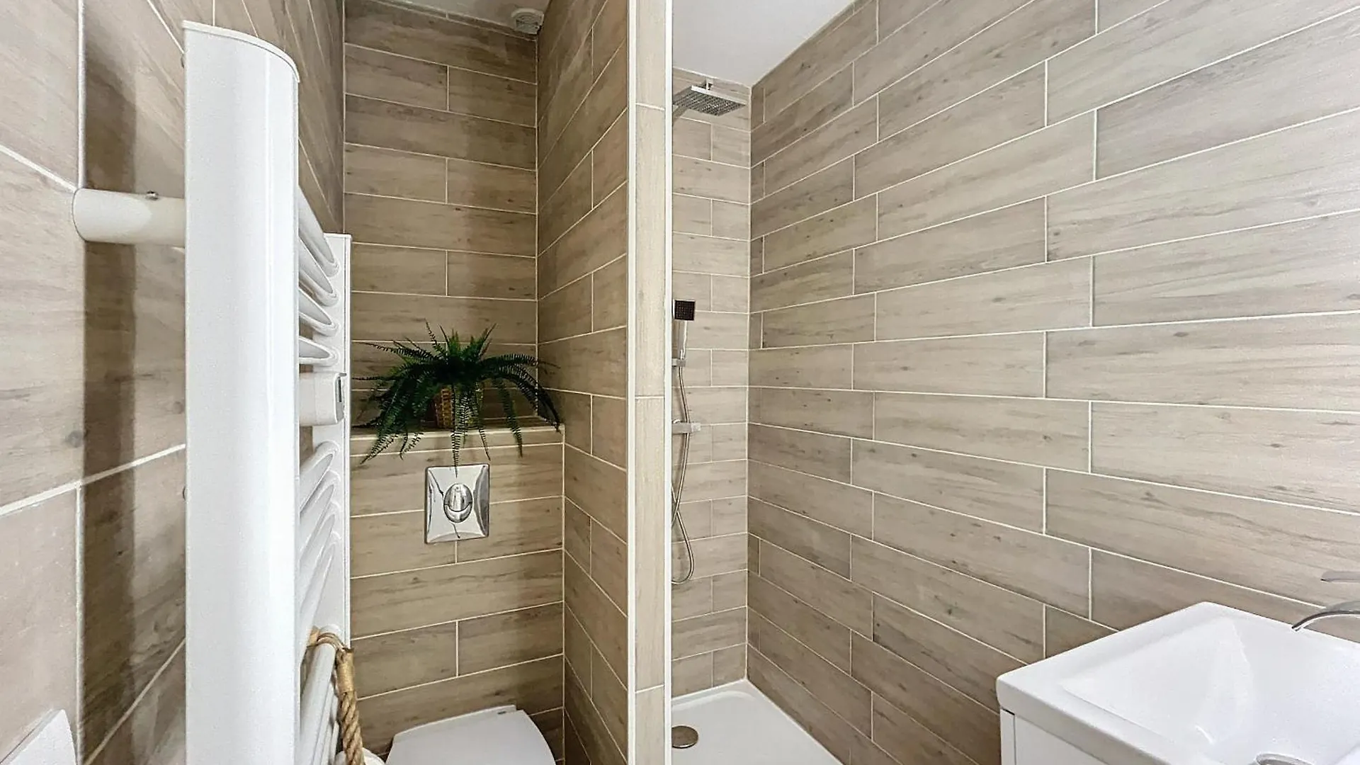 Appartement Pour 4, Renove, Climatise, Aux Saintes-Maries-De-La-Mer - Fr-1-475-152 Apartment